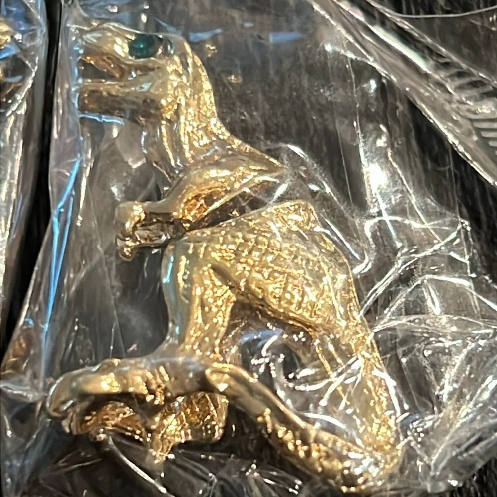 Gold T-Rex Earrings w/Faux Emerald Eyes - New - Picture 5 of 6